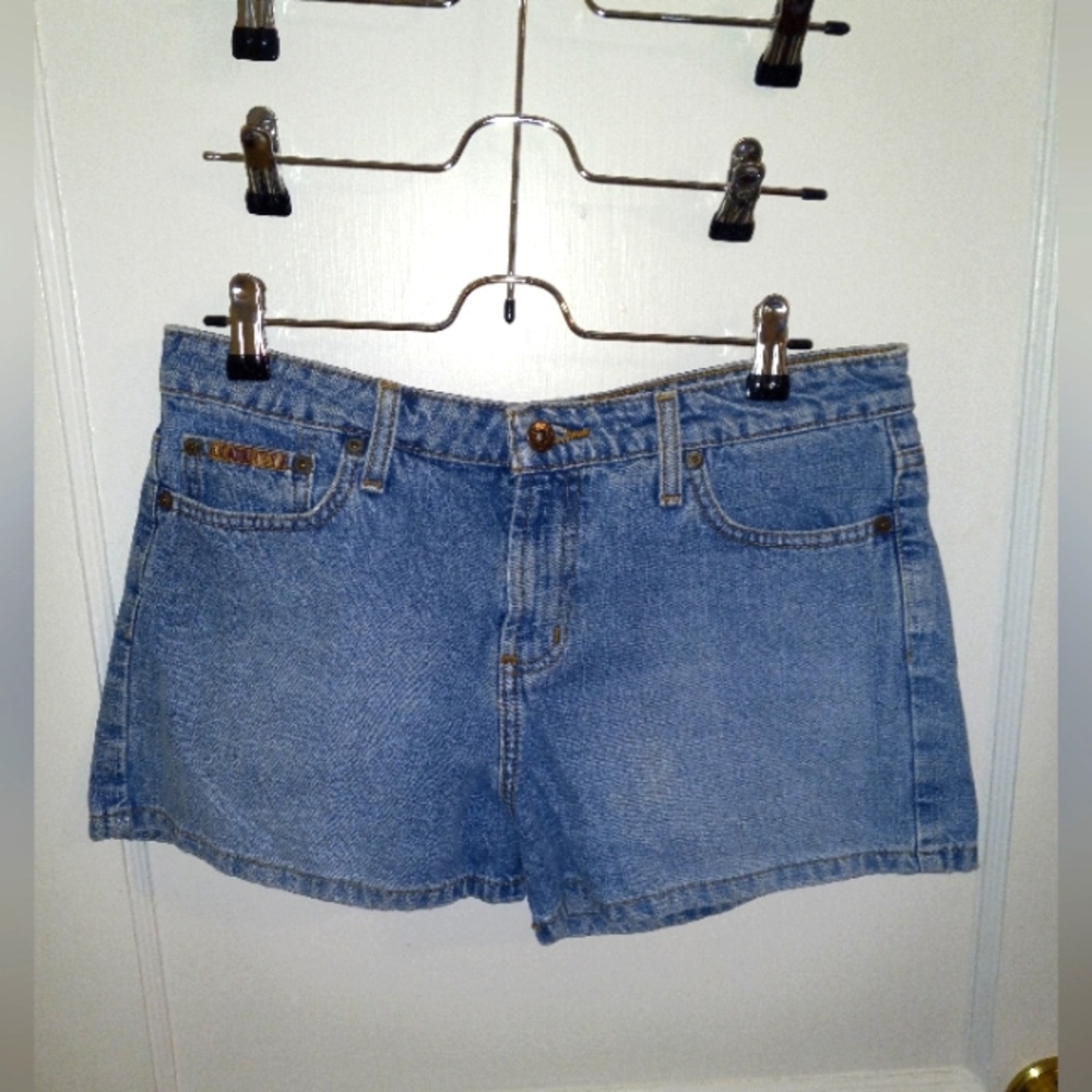 lei Classic Light Wash Denim Shorts - Blue